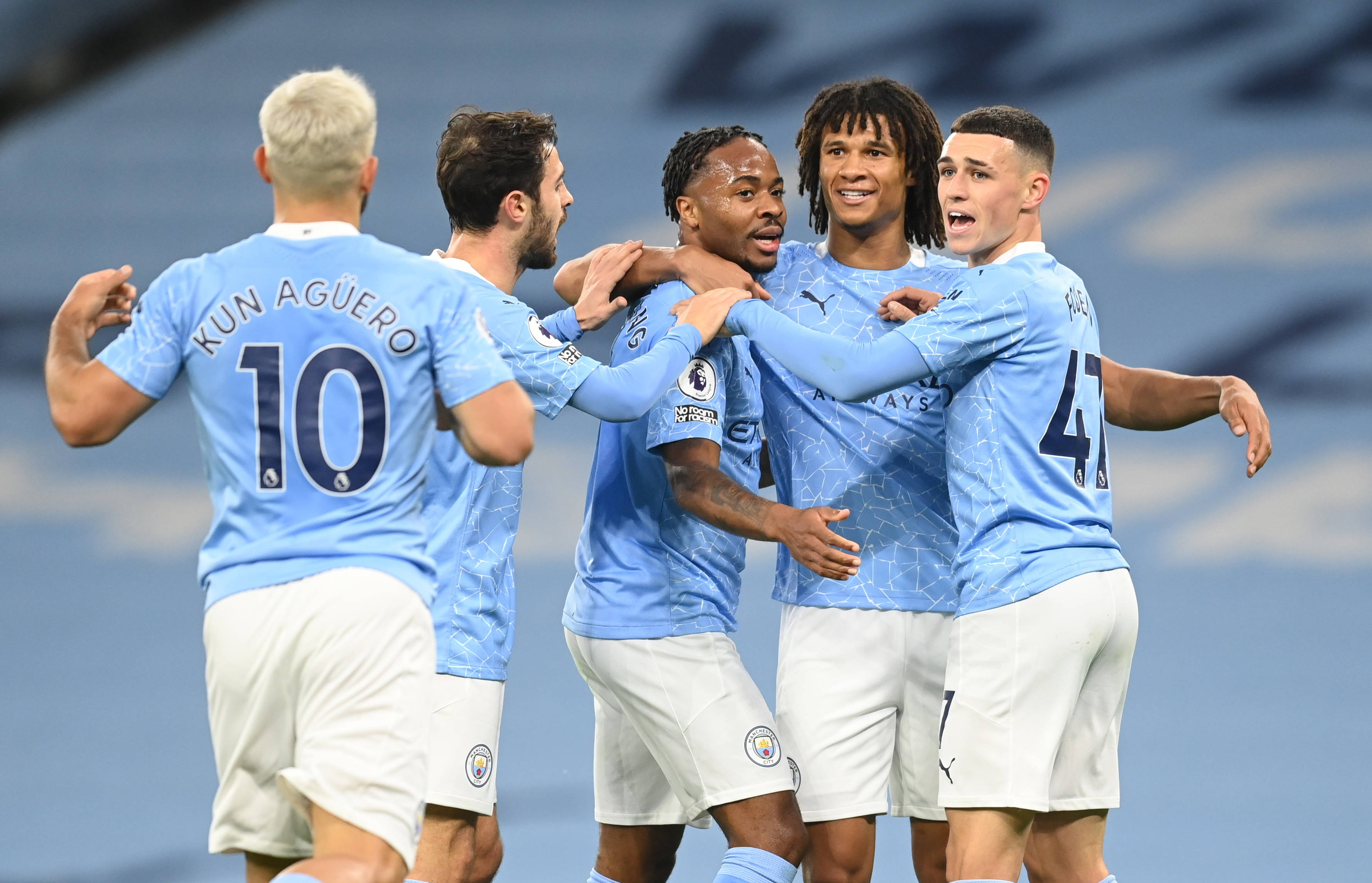 英国教练罗利-霍华德去世，他曾执教海运联33年创吉尼斯纪录（执教海运联33年并创吉尼斯纪录的英国教练罗利·霍华德去世）