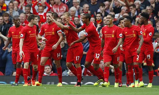 两分钟两黄变一红，皇马后卫弗兰-加西亚职业生涯首次被罚下（两分钟连吃两黄染红！皇马后卫弗兰-加西亚生涯首度被逐）