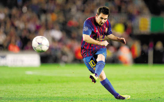 助攻榜变化引热议（助攻榜变动掀热议）