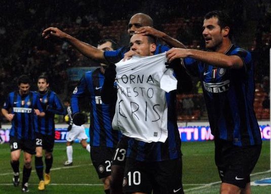 意甲三分制时代以来，米兰前14轮拿超过30分最终都排名前三（自意甲实行三分制以来，米兰在前14轮拿到30分以上的赛季最终均跻身前三）