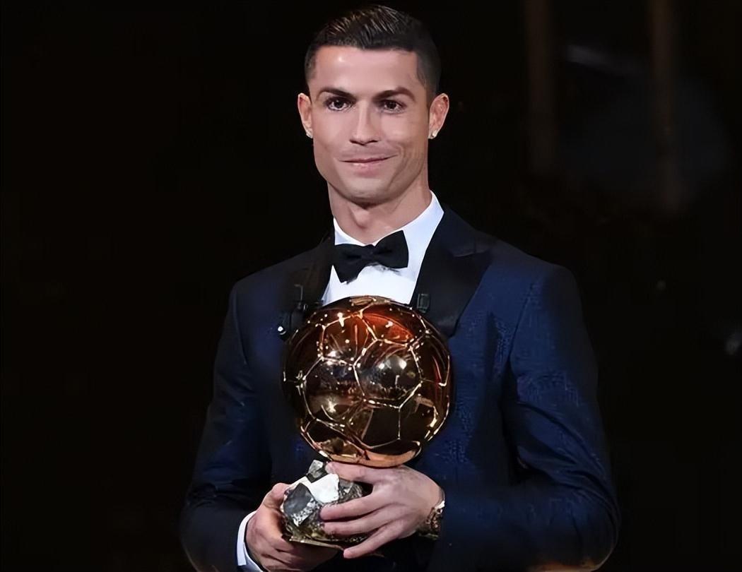 快船上次单月输13场是10年3月，那年他们最终只有29胜53负（快船上次单月吞13败已是2010年3月，那季最终仅29胜53负）