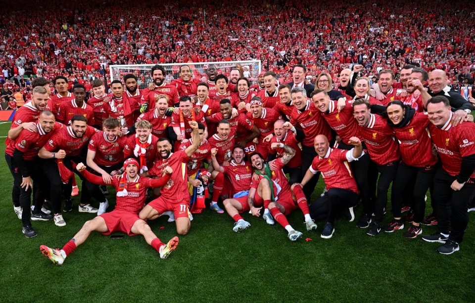 半场战报：亚特兰大1-0佛罗伦萨，德凯特拉雷助攻奥迪隆破僵（半场速递：亚特兰大1-0领先佛罗伦萨，德凯特拉雷助攻奥迪隆打破僵局）